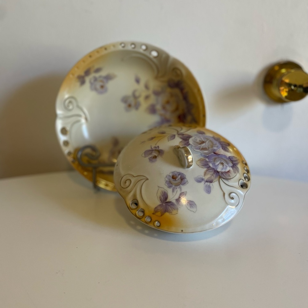 Rare VTG Enesco Dish&Covered trinket w Hand Painted Purple Flower w Gold Accents